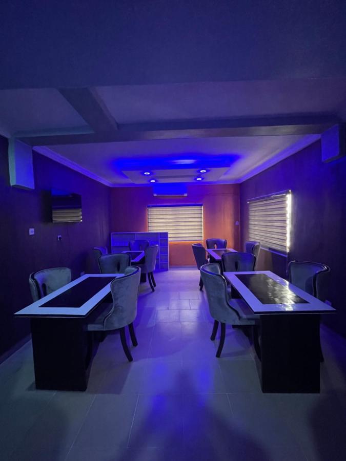 Alluring View Hotel - Allen Avenue ラゴス エクステリア 写真